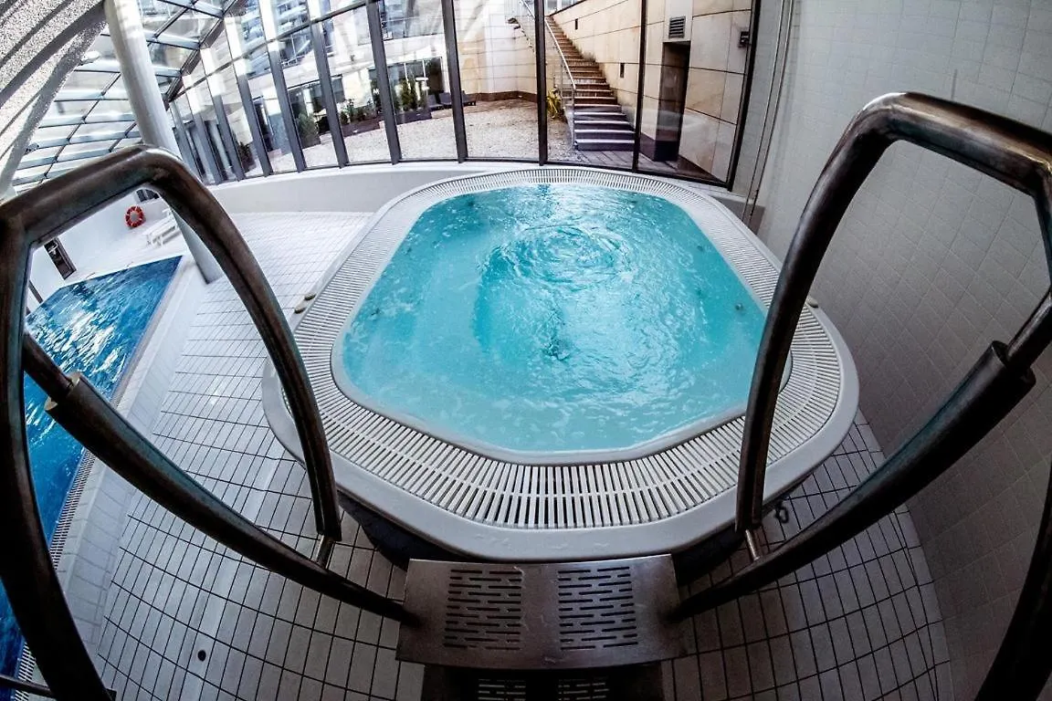 Premium Apartment For Old Town & Jewish Quarter Plus Pool Krakow Poland