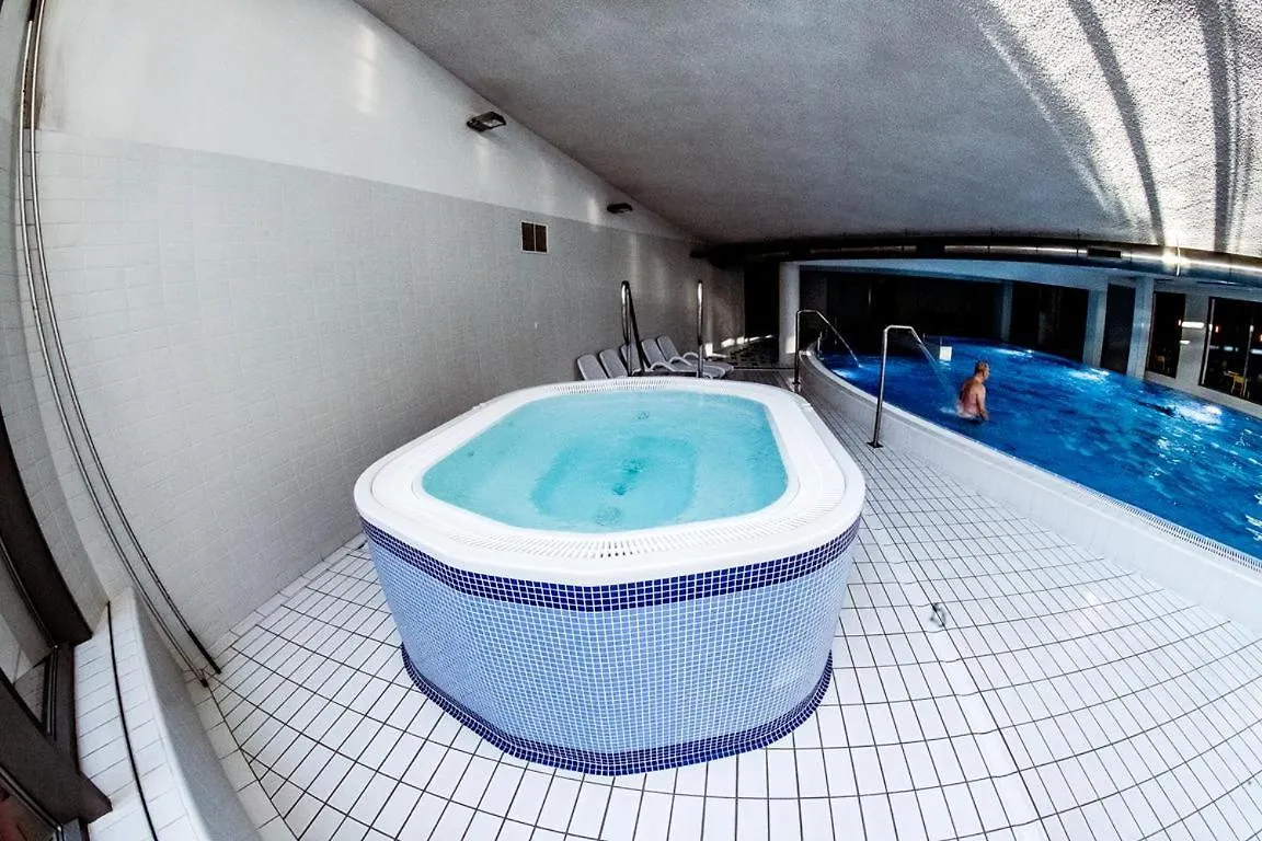 Premium Apartment For Old Town & Jewish Quarter Plus Pool Krakow Poland