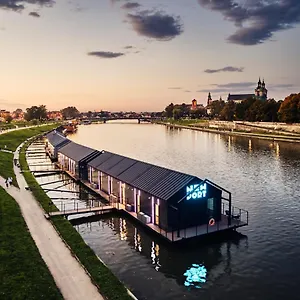 4* Aparthotel New Port - Premium Floating