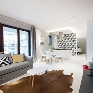 Premium For Old Town & Jewish Quarter - Balcony Pool Onsite Krakow