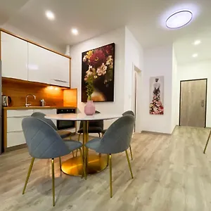 Apartament The Maze Słowenia
